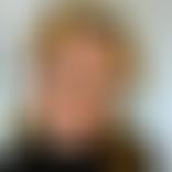Selfie Nr.2: lustigelocke (48 Jahre, Frau), rote Haare, blaue Augen, Sie sucht ihn (insgesamt 3 Fotos)