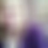 Selfie Nr.2: LadyGAGA (52 Jahre, Frau), blonde Haare, graublaue Augen, Sie sucht ihn (insgesamt 2 Fotos)