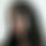 LauraAG (Frau): Sie sucht ihn in Baden, schwarze Haare, graublaue Augen, 42 Jahre, 4 Fotos