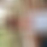 Selfie Nr.2: rosendorn (52 Jahre, Frau), braune Haare, grüne Augen, Sie sucht ihn (insgesamt 3 Fotos)