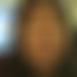 Selfie Nr.1: Sunflower (62 Jahre, Frau), braune Haare, grünbraune Augen, Sie sucht ihn (insgesamt 1 Foto)