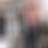 Selfie Nr.3: Nette30 (41 Jahre, Mann), Glatzee Haare, grünbraune Augen, Er sucht sie (insgesamt 3 Fotos)