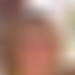 Selfie Nr.1: barbeljeny (59 Jahre, Frau), blonde Haare, graublaue Augen, Sie sucht ihn (insgesamt 1 Foto)