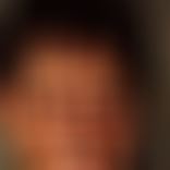 Selfie Nr.1: Sunshine1961 (62 Jahre, Frau), schwarze Haare, graugrüne Augen, Sie sucht ihn (insgesamt 1 Foto)