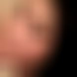 Selfie Nr.2: Glamour (31 Jahre, Frau), braune Haare, braune Augen, Sie sucht ihn (insgesamt 3 Fotos)