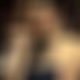 Selfie Nr.1: ClaraMey (28 Jahre, Frau), blonde Haare, graublaue Augen, Sie sucht sie & ihn (insgesamt 2 Fotos)