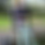 Selfie Nr.2: Ixiana (67 Jahre, Frau), (andere)e Haare, graublaue Augen, Sie sucht ihn (insgesamt 3 Fotos)